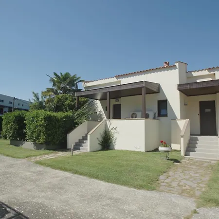 Azure Koumitsa Villa